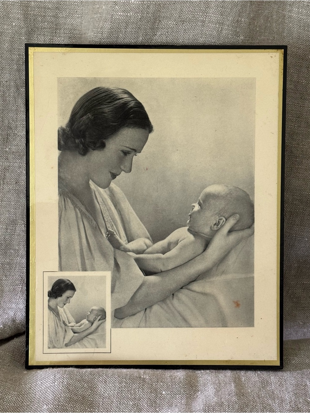 Vintage 1930s Mother & Baby photo plaque Lifetime Portrait Society Cincinnati OH
